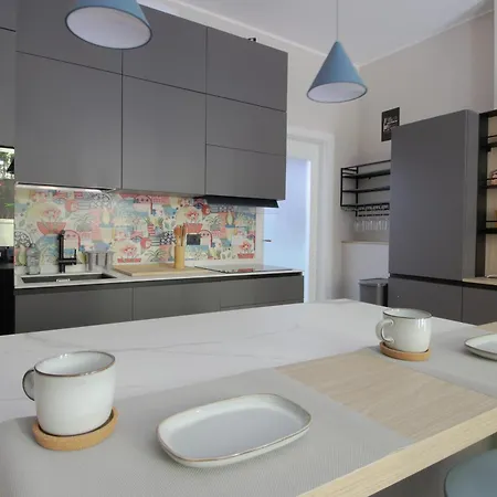 Apartment Modern Flat With Private Garden Milan