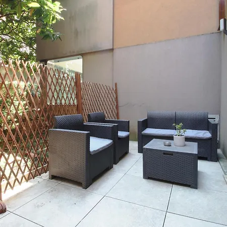 Appartement Modern Flat With Private Garden Milan