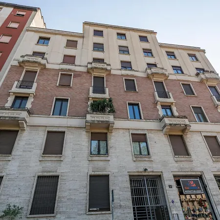 Daire Sempione, 51 Ampio E Luminoso