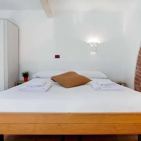 Daire Urban Loft - Porta Romana *