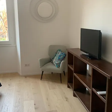 Apartment Chicca House *