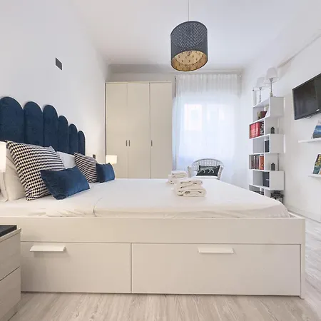 The Boutique - Navigli Apartman