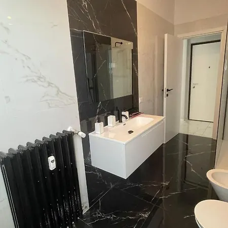 Luxury 100 Mq A Stone's Throw From The Duomo * Milano
