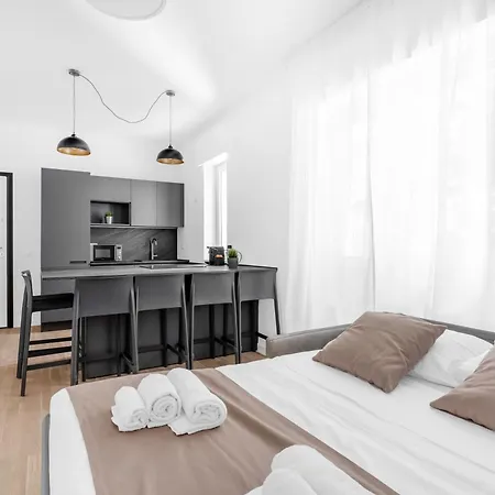 Apartment Mi Casa - In Ponte Nuovo Milan
