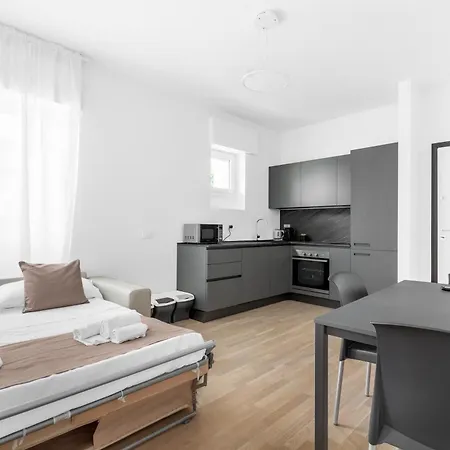 Mi Casa - In Ponte Nuovo Apartment