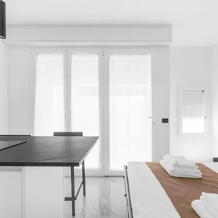 Mi Casa - In Ponte Nuovo * Milan