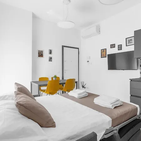 Mi Casa - In Ponte Nuovo * Milan