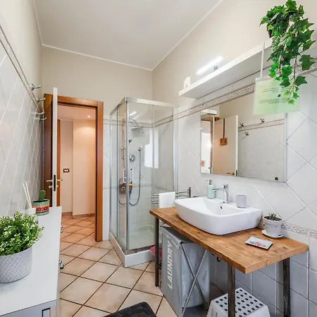 The Circle - Ampio Sui Navigli - Self-check In Milano