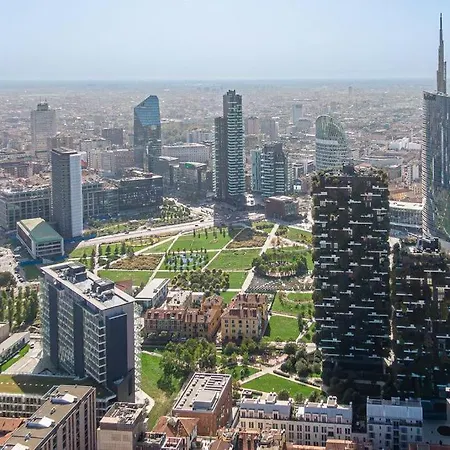 With Terrace In - What'app - 0034-611-233-784 - For Reservations! Milan