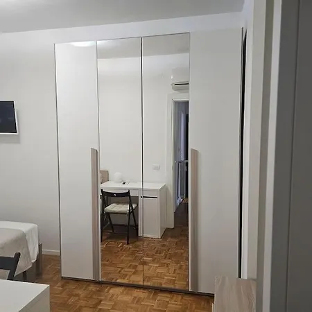 Apartment Alloggio Sarisa - *
