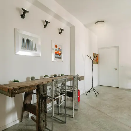 New And Stylish Apartment! *