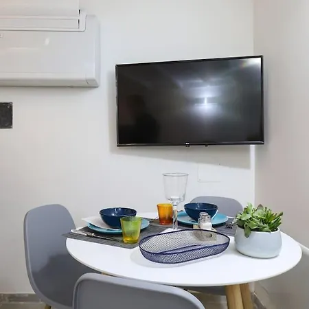 Cozy Loft Navigli, Close To Duomo And Bocconi - Italy Flat Vacation * Milan