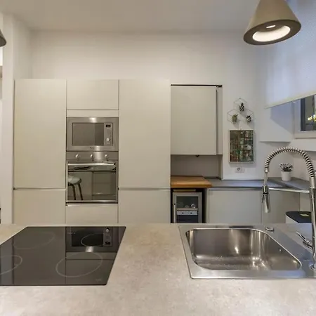 Contemporary Loft - Station Milánó