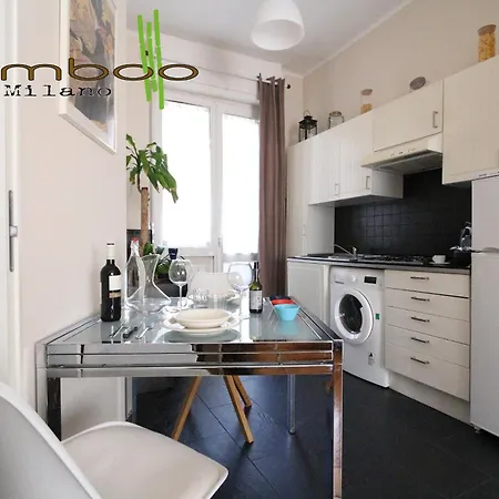 Bamboo Duomo Apartment Milan