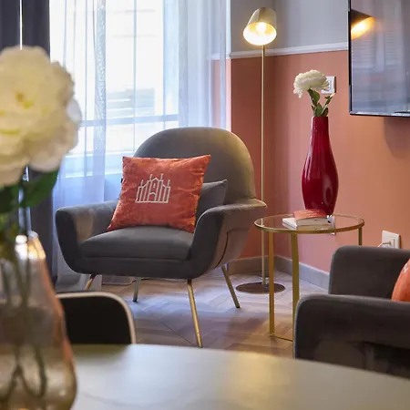 Lumera - Solferino Mailand