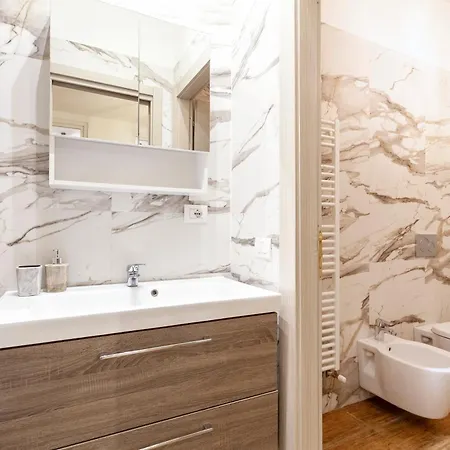 דירה The Boutique - In The Heart Of Navigli מילאנו