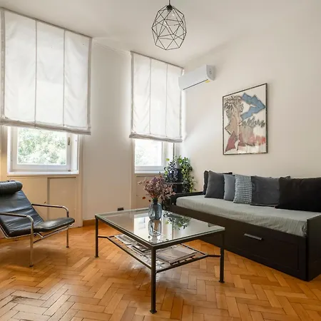 Homemi 5 Vie * Milan
