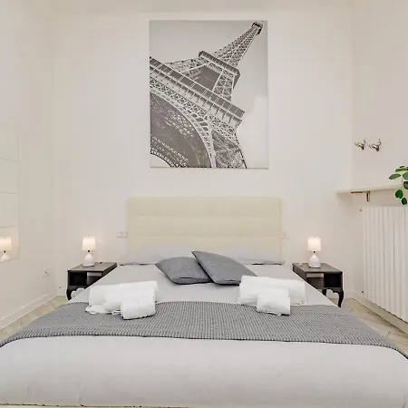 Turrohouse-duomo 12 Minutes Away *