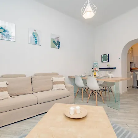 Turrohouse-duomo 12 Minutes Away