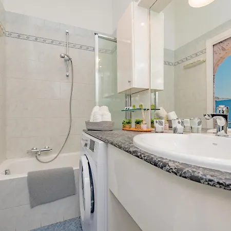 شقة Turrohouse-duomo 12 Minutes Away *