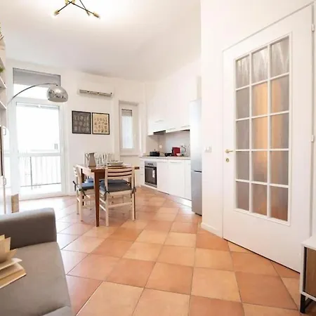 Naviglio 1 Apartment Milan