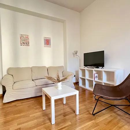 Big Comfort Isola - Garibaldi M2 M5 Milan