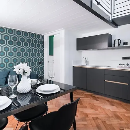 Easylife - - Anfossi 18 - Porta Vittoria