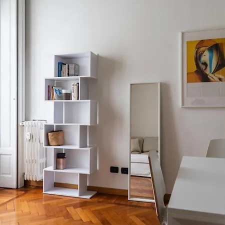 Porta Venezia - Youhosty * Milan
