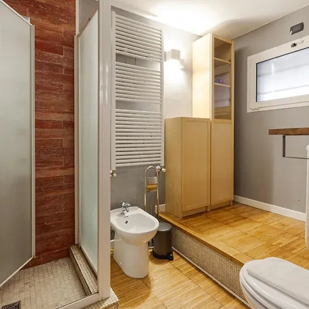 Guesthost - - Gorla M1 Modern Studio! Апартаменты *