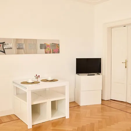 Casa Vercelli Appartement *