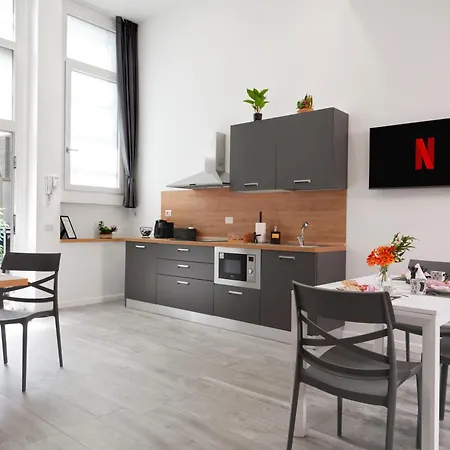 Lorianna Rock House Appartement