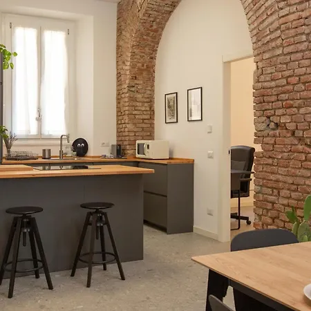 Artstay - Design Navigli Parking