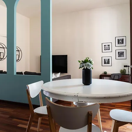 Apartment Isola District Terrace -youhosty *