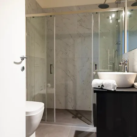 Apartman Isola District Terrace -youhosty Milánó