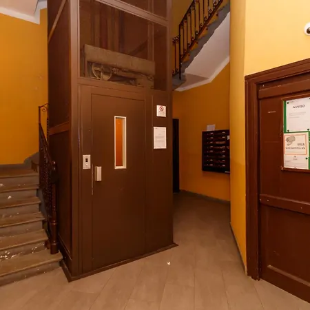 Apartment I Host - Giulio Mono 15