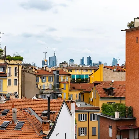 De Amicis * Milan