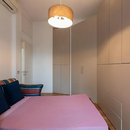 De Amicis Apartment