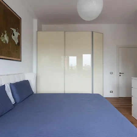 De Amicis Apartment