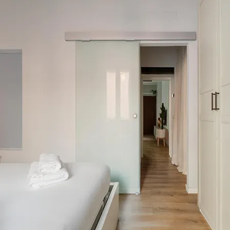 Guesthost - Bright -pasteur M1 Lägenhet Milano