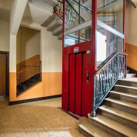 Guesthost - Giallo In Milano! Appartement *