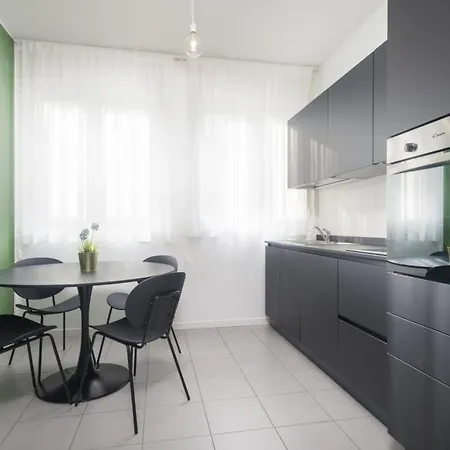 Mi Casa Arcimboldi Apartment
