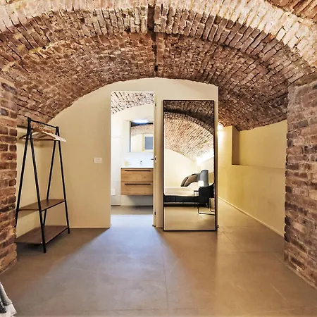 Crocetta Courtyard By Interhome Apartament