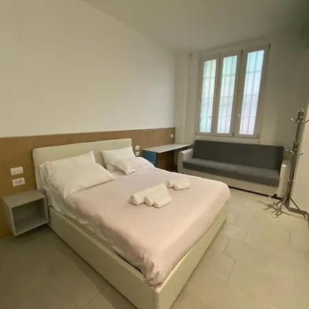 Oda ve Kahvaltı Milancenisio Milano