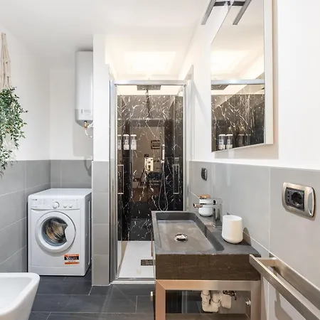 Exclusive Suite1- Vicino Metro, Citylife, Stadio San Siro E Fiera * Milaan