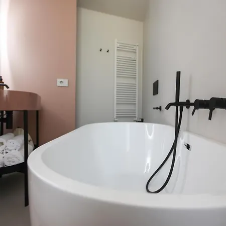 Πανσιόν Ca Bela - Certosa 3*