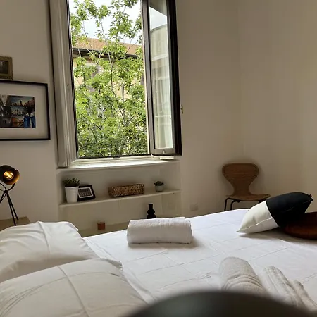 Via Stradivari - Vicino Duomo Μιλάνο