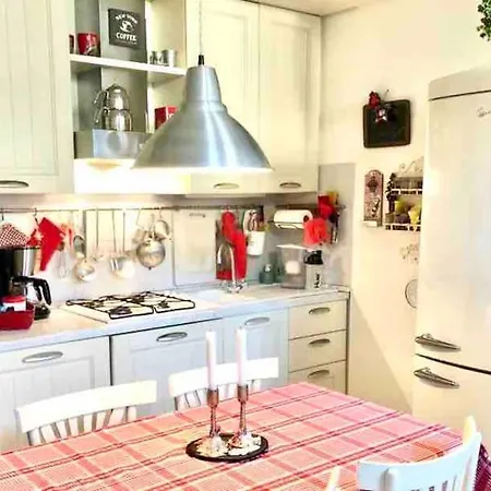 Appartamento Garden View, Free Parking And Checkout In The Afternoon Milano