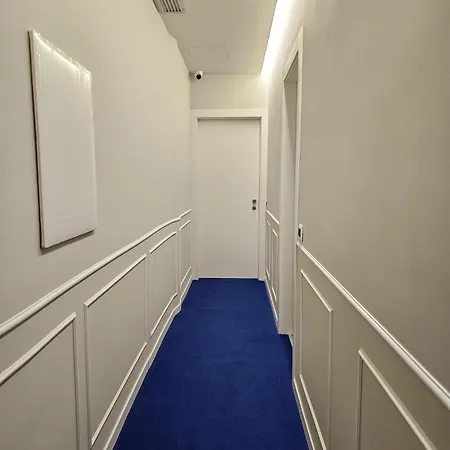 Andreola 4* Милан