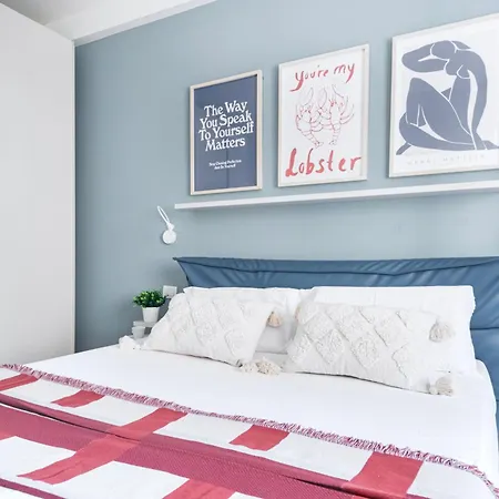 Apartment Easylife - - Rontgen 24d - Bocconi Milan