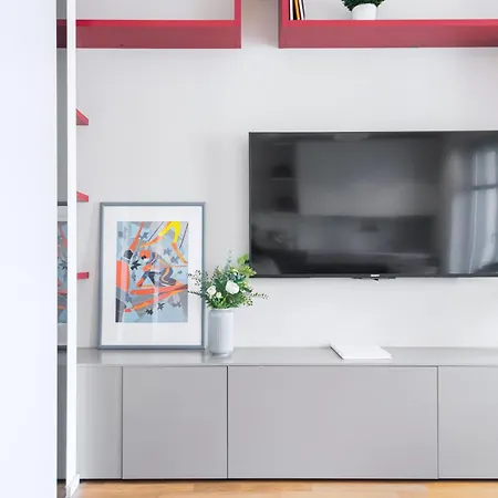 Easylife - - Rontgen 24d - Bocconi * ميلان